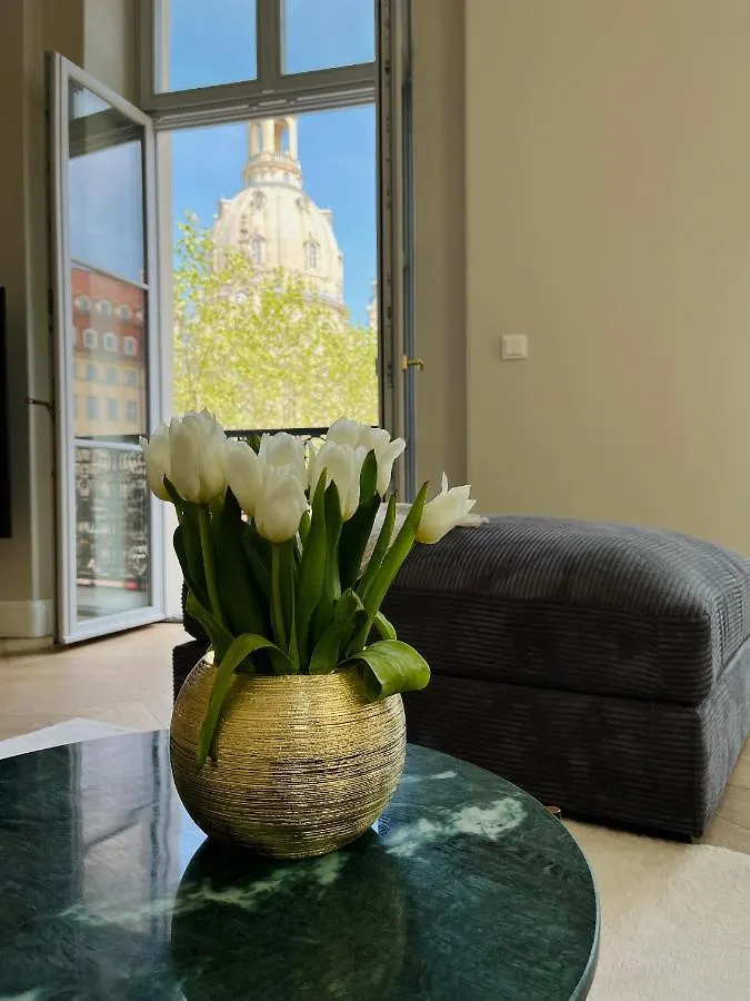 Apartment Luxury Home / 3-Raum-Suite An Der Frauenkirche / 2 Dresden
