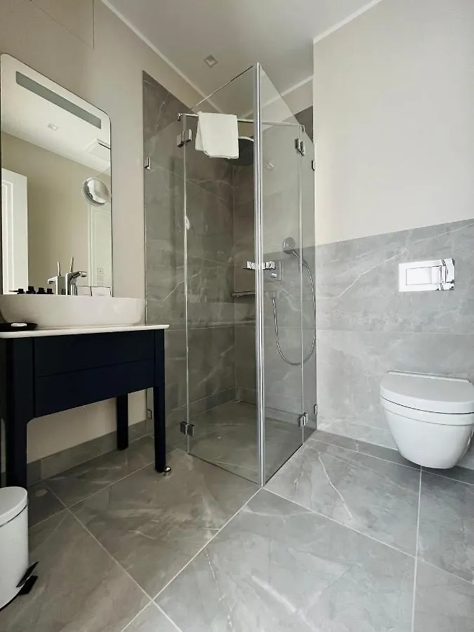 Apartment Luxury Home / 3-Raum-Suite An Der Frauenkirche / 2 Dresden Germany